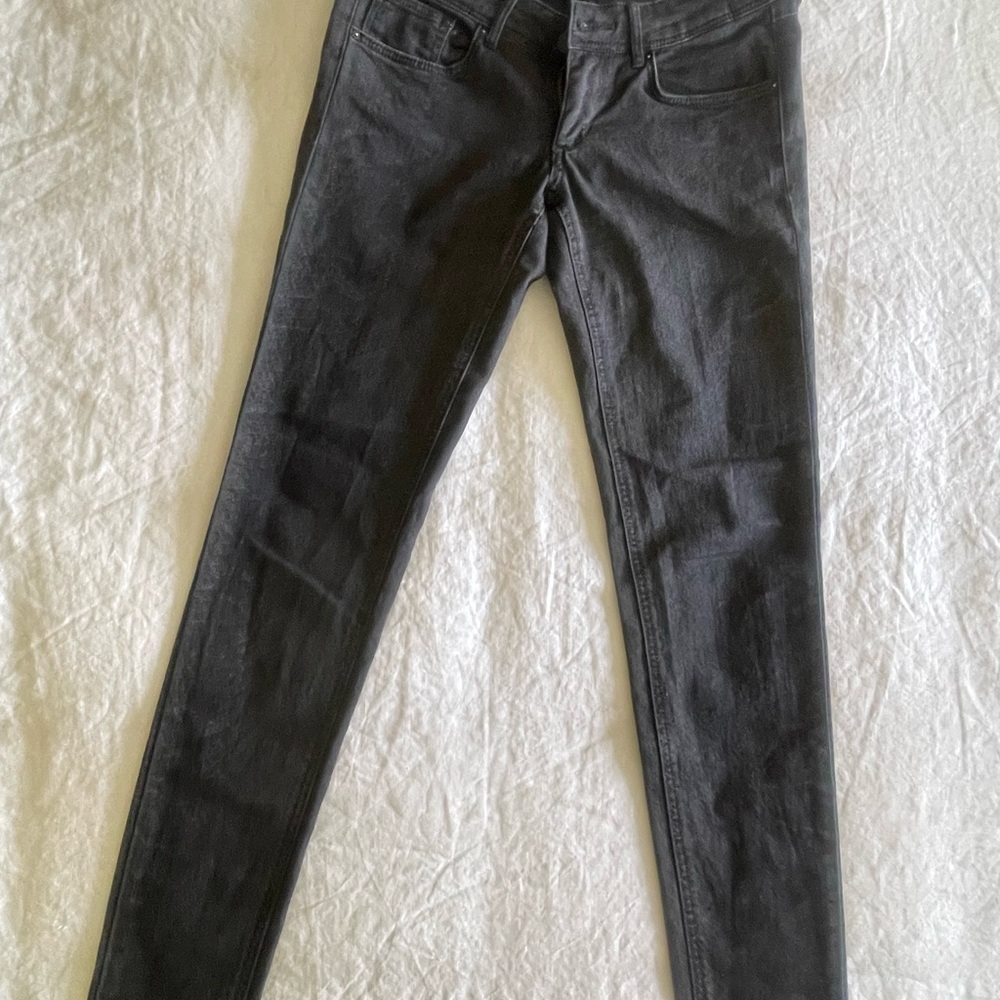 Stylish Black Skinny Jeans
